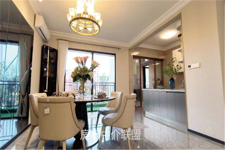 佛山中学附近府邸东郡电梯精装两室两厅证满两年免高税